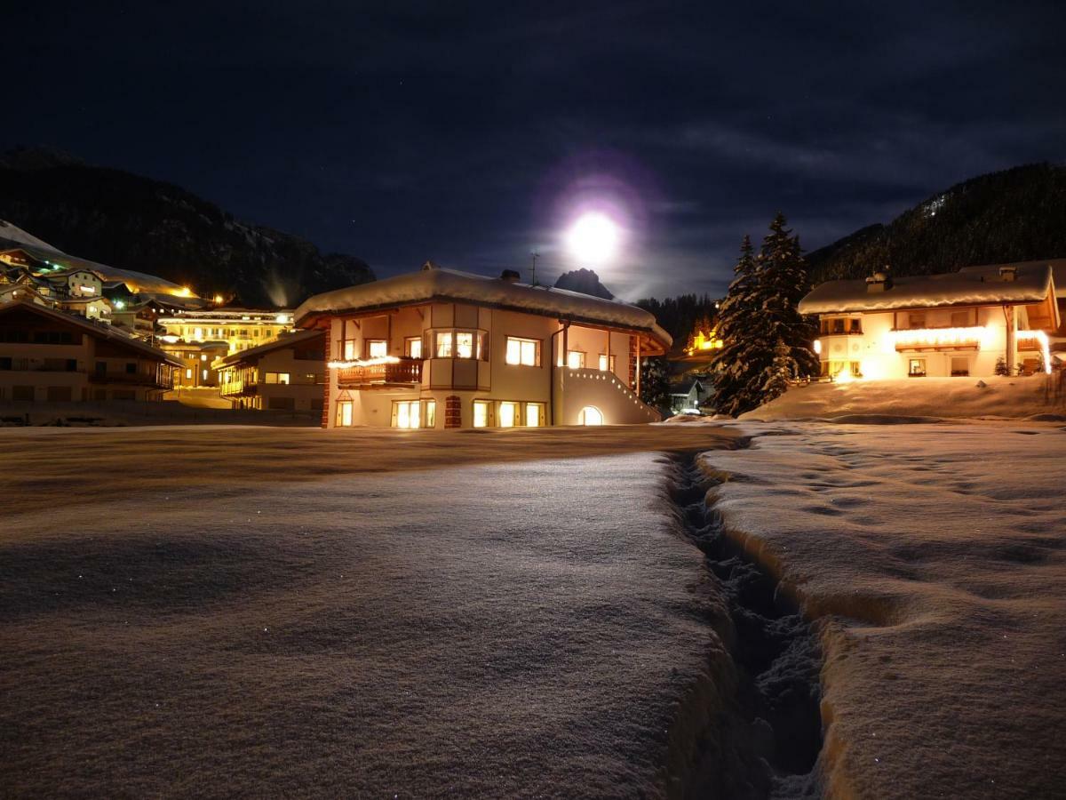 Апартаменты Artitsch Santa Cristina Val Gardena Экстерьер фото